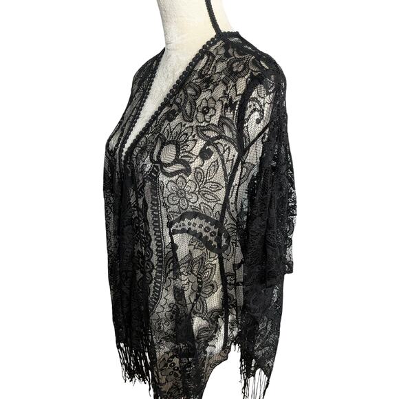 Mixit Women's Black Crochet Lace Kimono Shawl Wrap Fringe Witchy Goth Whimsygoth - Picture 2 of 6